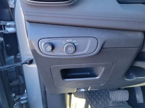 Used 2024 Chevrolet TrailBlazer LT w/ LT Cold Weather Package image 15