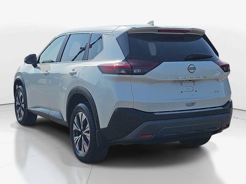 Used 2023 Nissan Rogue SV FWD image 8