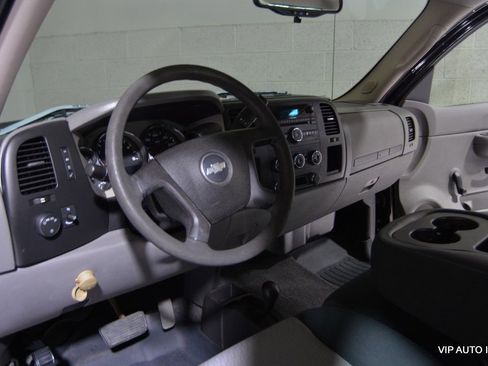 Used 2007 Chevrolet Silverado 2500 W/T w/ LS Package image 13