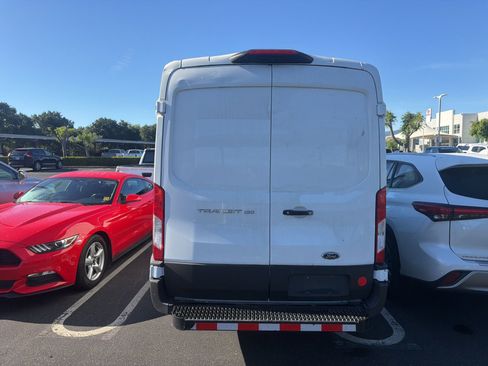 Used 2020 Ford Transit 150 Medium Roof RWD image 4
