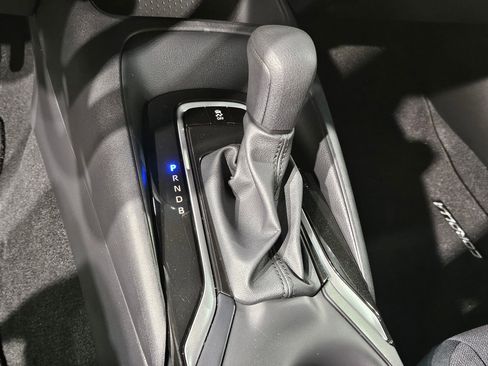 New 2026 Toyota Corolla LE FWD image 18
