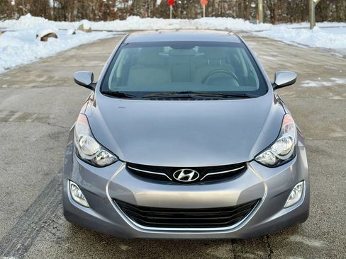 Used 2013 Hyundai Elantra GLS w/ Preferred Pkg image 2
