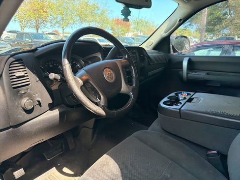 Used 2007 Chevrolet Silverado 1500 LT w/ 1LT Convenience Package RWD image 10