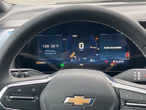 New 2026 Chevrolet Equinox EV LT image 15