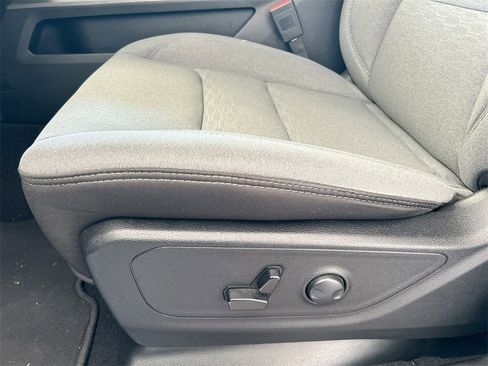 Used 2025 RAM 1500 Big Horn image 13