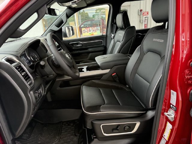New 2026 RAM 1500 Laramie AWD/4WD image 11