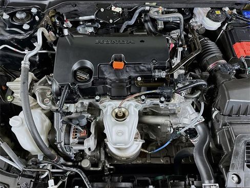 Used 2024 Honda Civic Sport image 29