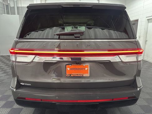 Used 2023 Lincoln Navigator Black Label image 8