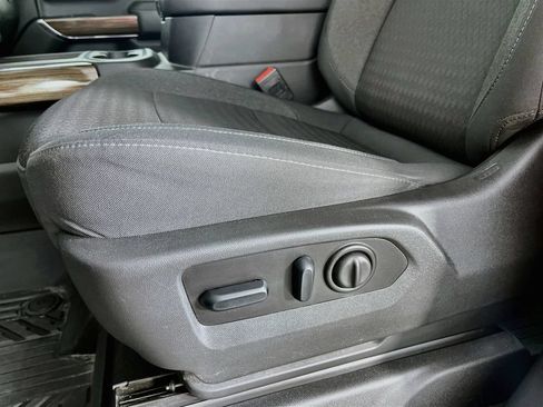 Used 2021 Chevrolet Silverado 1500 LT Trail Boss w/ Bed Protection Package AWD/4WD image 24