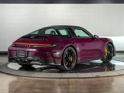 Certified 2026 Porsche 911 Targa 4 GTS image 15