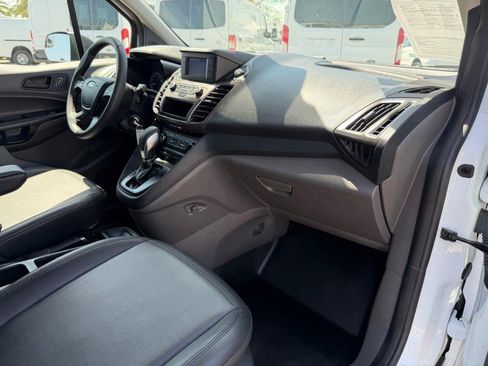 Used 2022 Ford Transit Connect XL FWD image 29