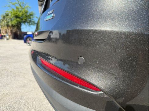 Used 2020 Ford Fusion SE FWD image 15