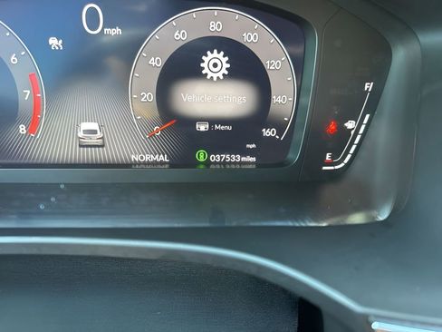 Used 2023 Acura Integra A-Spec image 24