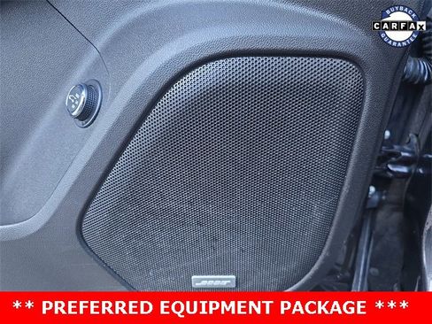 Used 2018 GMC Acadia SLT image 11