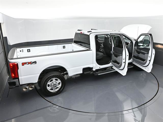 Certified 2026 Ford F350 XLT w/ FX4 Off-Road Package AWD/4WD image 52