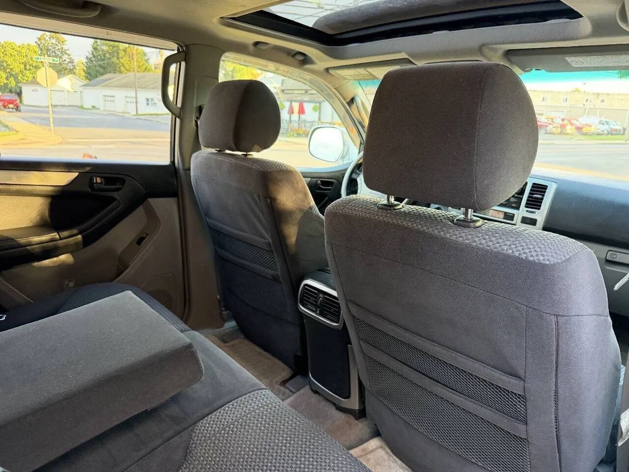 Used 2003 Toyota 4Runner Sport AWD/4WD image 36