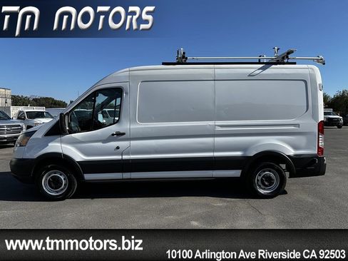 Used 2018 Ford Transit 150 148 Medium Roof RWD image 3