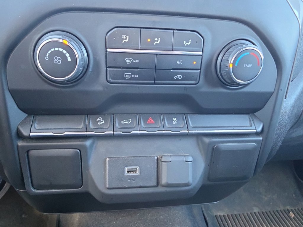 Certified 2020 Chevrolet Silverado 1500 Custom Trail Boss w/ Custom Convenience Package AWD/4WD image 9