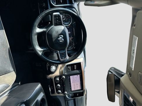 Used 2022 RAM 1500 Laramie image 21