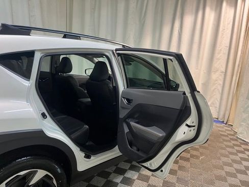 Certified 2025 Subaru Crosstrek 2.5i Limited w/ Crosstrek Mirror Package image 31