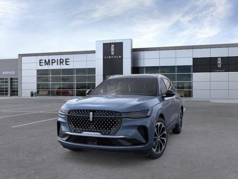 New 2026 Lincoln Nautilus Reserve AWD/4WD image 2