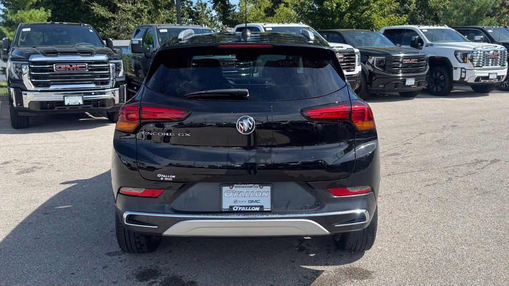 Used 2023 Buick Encore GX Essence w/ Experience Buick Package FWD image 3