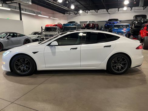 Used 2021 Tesla Model S Plaid AWD/4WD image 6