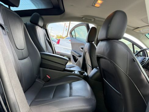 Used 2014 Chevrolet Volt Premium w/ Premium Trim Package image 22