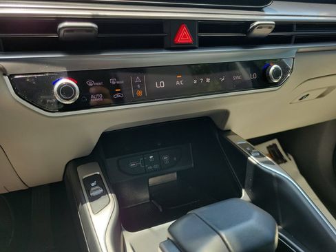 Certified 2026 Kia Sorento S FWD image 25