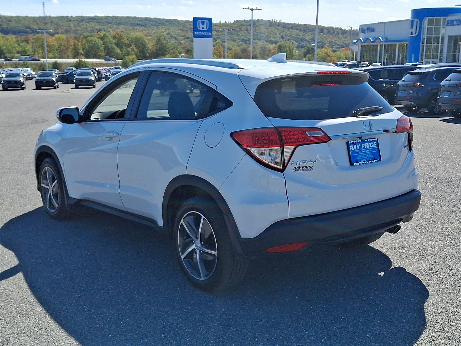 Used 2022 Honda HR-V EX image 5