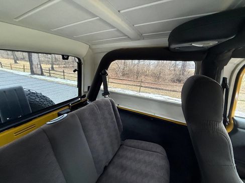 Used 2004 Jeep Wrangler 4WD image 50