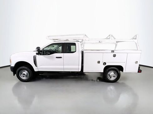 New 2026 Ford F250 XL image 6