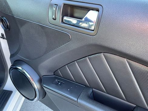 Used 2013 Ford Mustang GT Premium w/ Brembo Brake Pkg image 26