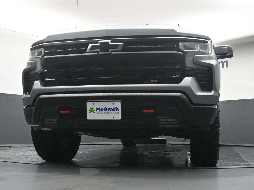 Used 2023 Chevrolet Silverado 1500 LT Trail Boss w/ Convenience Package II AWD/4WD image 7