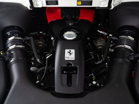 Certified 2023 Ferrari F8 Tributo image 29