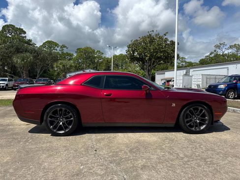Certified 2021 Dodge Challenger R/T Scat Pack image 2