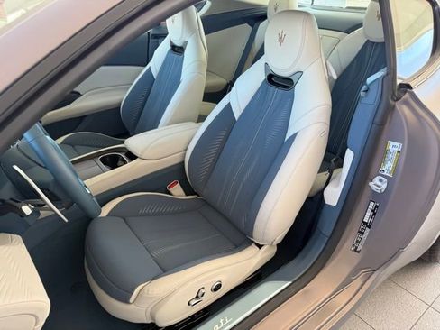 New 2025 Maserati GranTurismo Folgore image 14