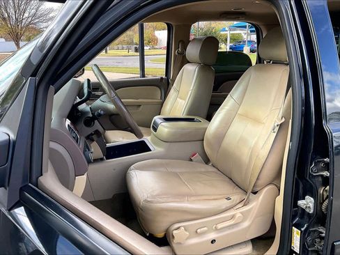 Used 2012 GMC Yukon SLE w/ Convenience Package image 7