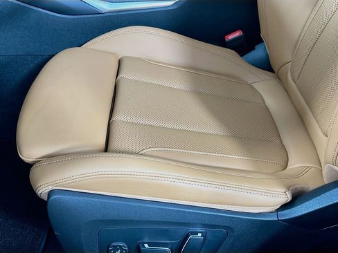 New 2026 BMW 330i xDrive 330i xDrive w/ Premium Package image 21