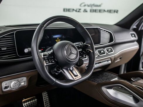 Used 2024 Mercedes-Benz GLS 63 AMG 4MATIC image 24