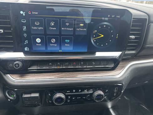 Certified 2022 Chevrolet Silverado 1500 RST image 15