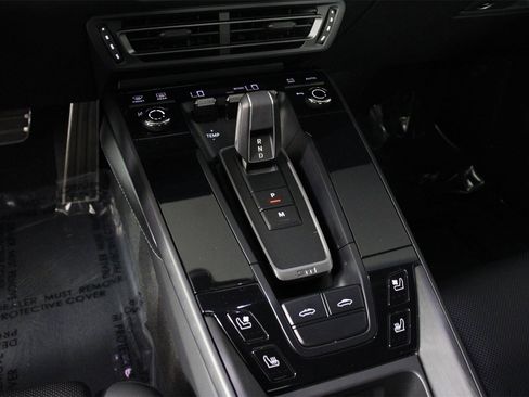 Used 2022 Porsche 911 Targa 4 GTS image 18