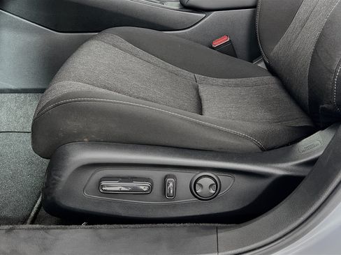 Used 2023 Honda Accord EX image 19