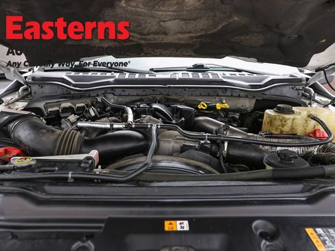 Used 2017 Ford F550 4x4 Crew Cab Super Duty image 7