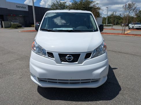 Used 2020 Nissan NV200 S w/ Sliding Glass Door Package FWD image 9