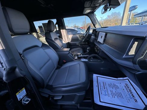 Used 2024 Ford Bronco Everglades image 24
