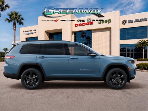 New 2026 Jeep Grand Cherokee L Limited RWD image 21