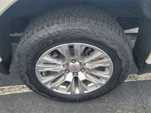 Used 2022 GMC Sierra 1500 Denali image 7