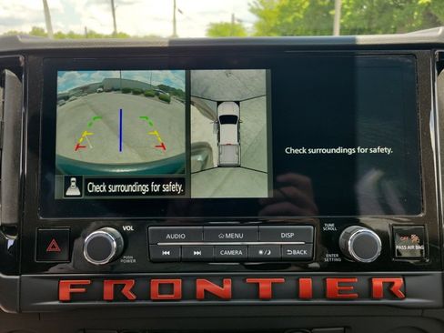 Used 2025 Nissan Frontier Pro-X w/ Pro Convenience Package RWD image 14