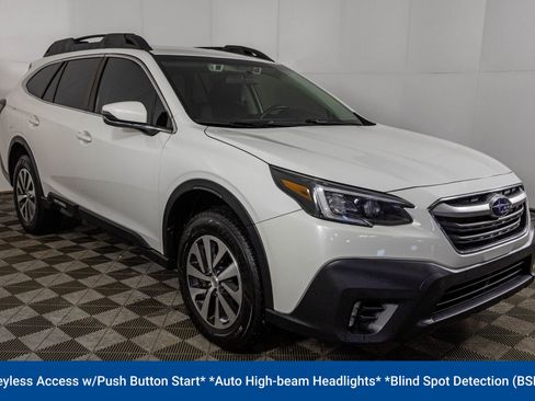 Used 2021 Subaru Outback Premium image 11